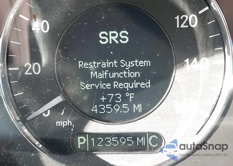 2008 Mercedes-Benz E 350 4Matic z USA, uszkodzony, nr VIN WDBUF87X18B293018